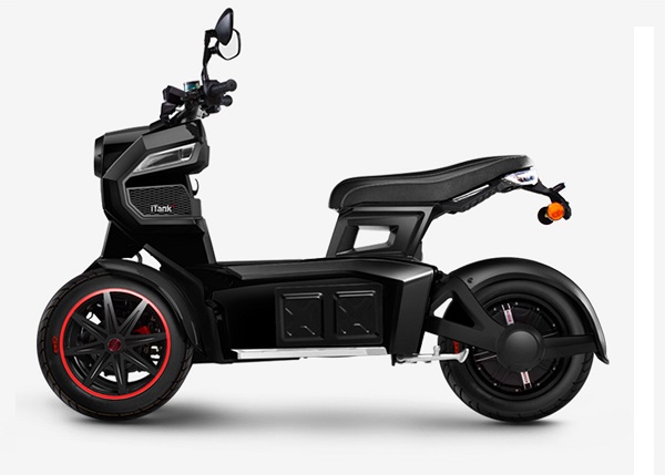 Eventis - Doohan Ego 2 / iTank - scooter électrique 3 roues