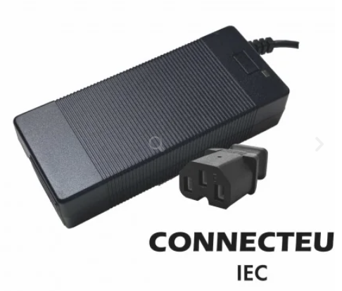 Chargeur 60V - 67.2V / 2A (connecteur GX12-3p)